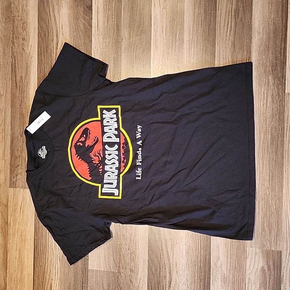 Jurassic park tee